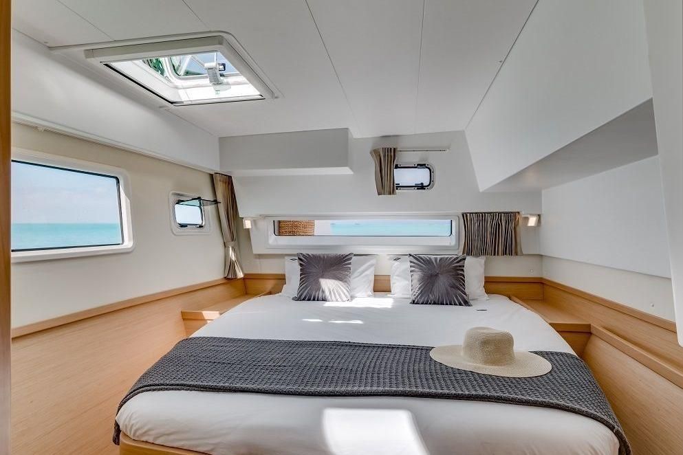 2017 Lagoon 42
