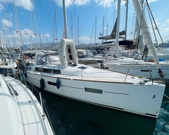 2016 Beneteau Oceanis 38 Boats