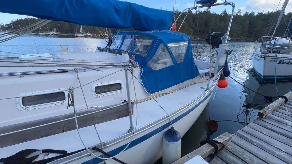 1983 Canadian Sailcraft Cs33
