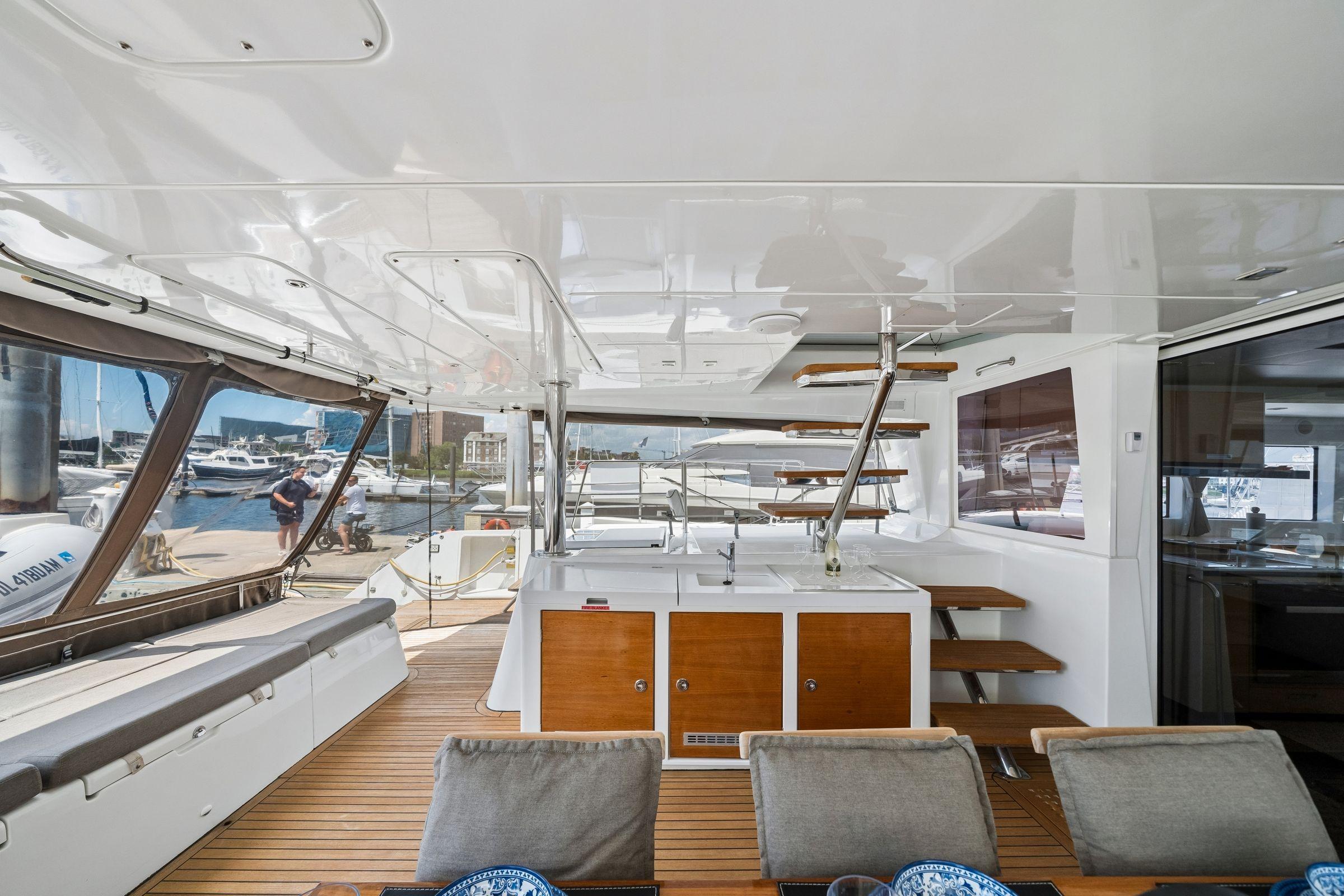 2014 Lagoon 620