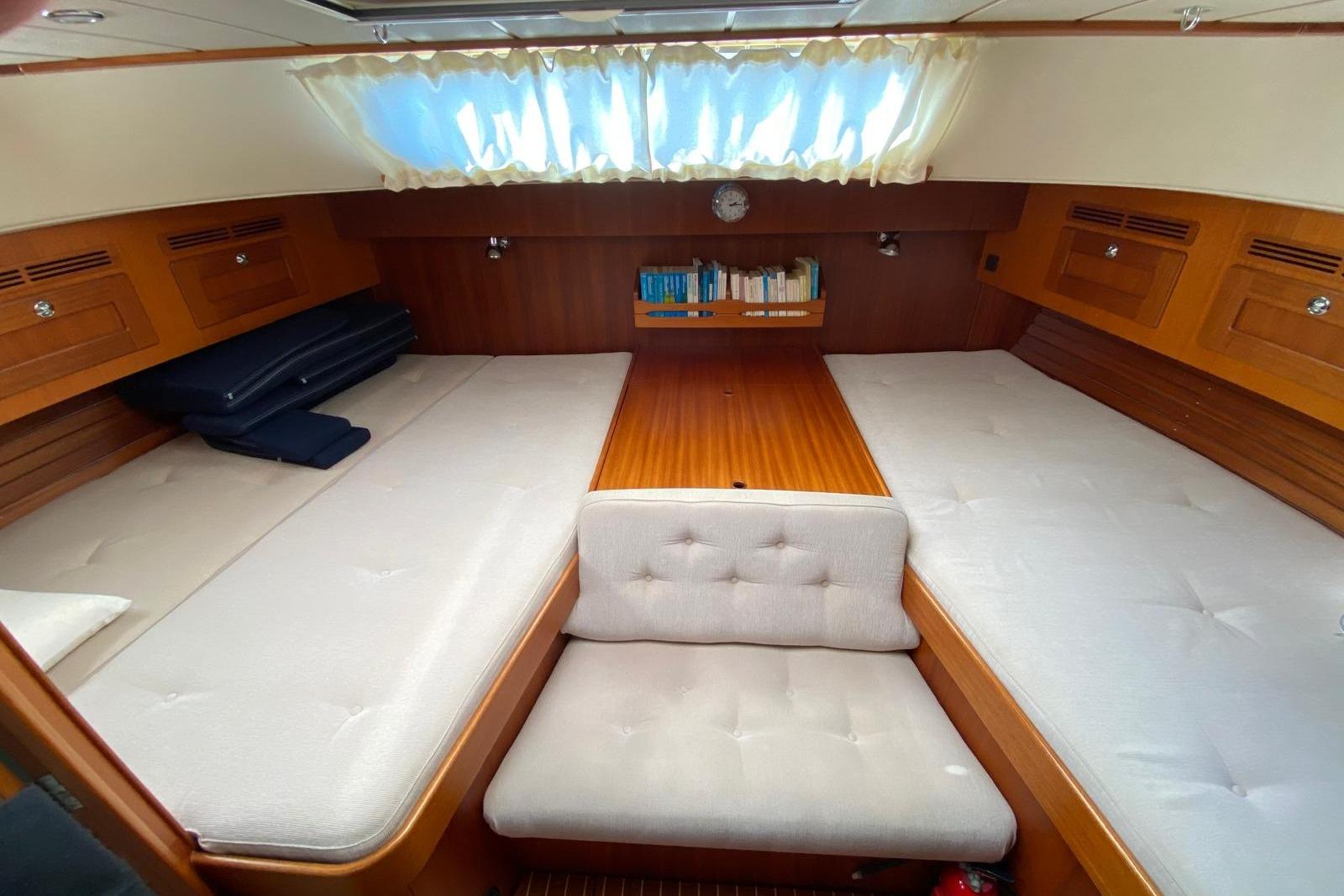 2007 Hallberg-Rassy 54 for sale in Cagliari, Italy