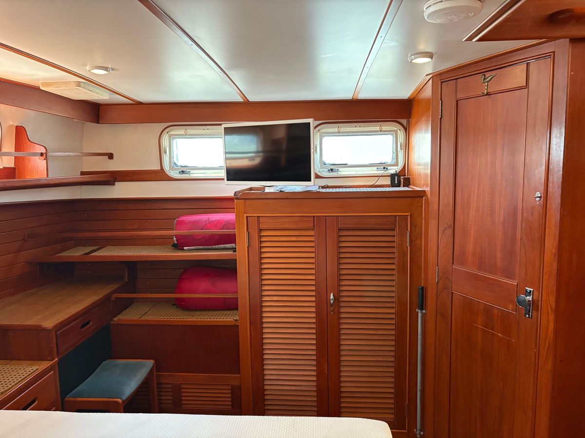1989 Grand Banks Motor