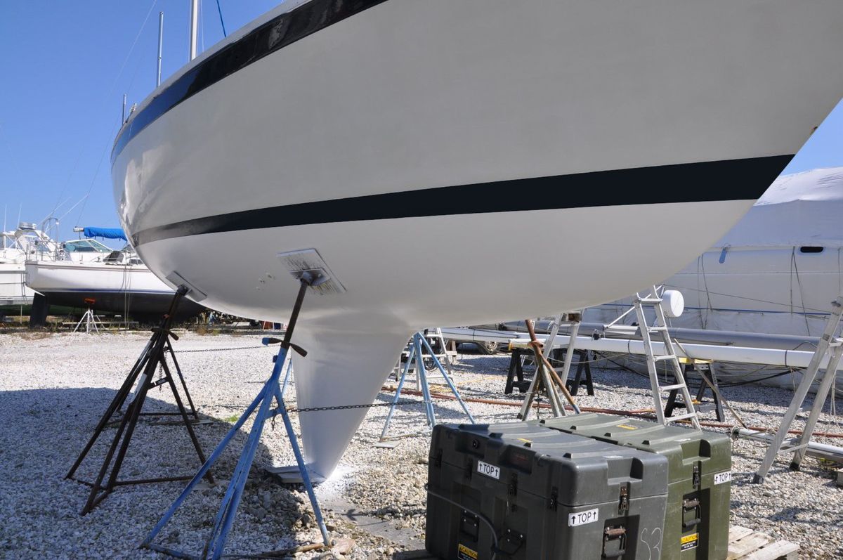 1985 Ericson 28-2
