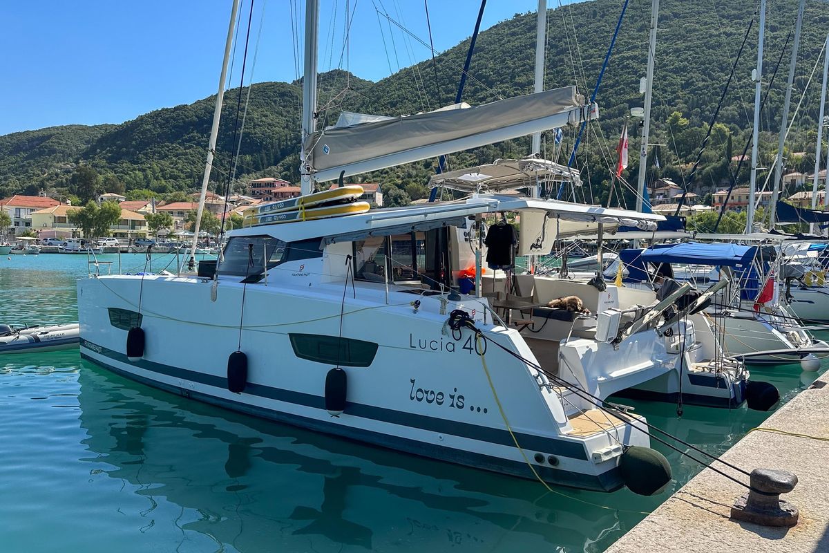 2019 Fountaine Pajot Lucia 40
