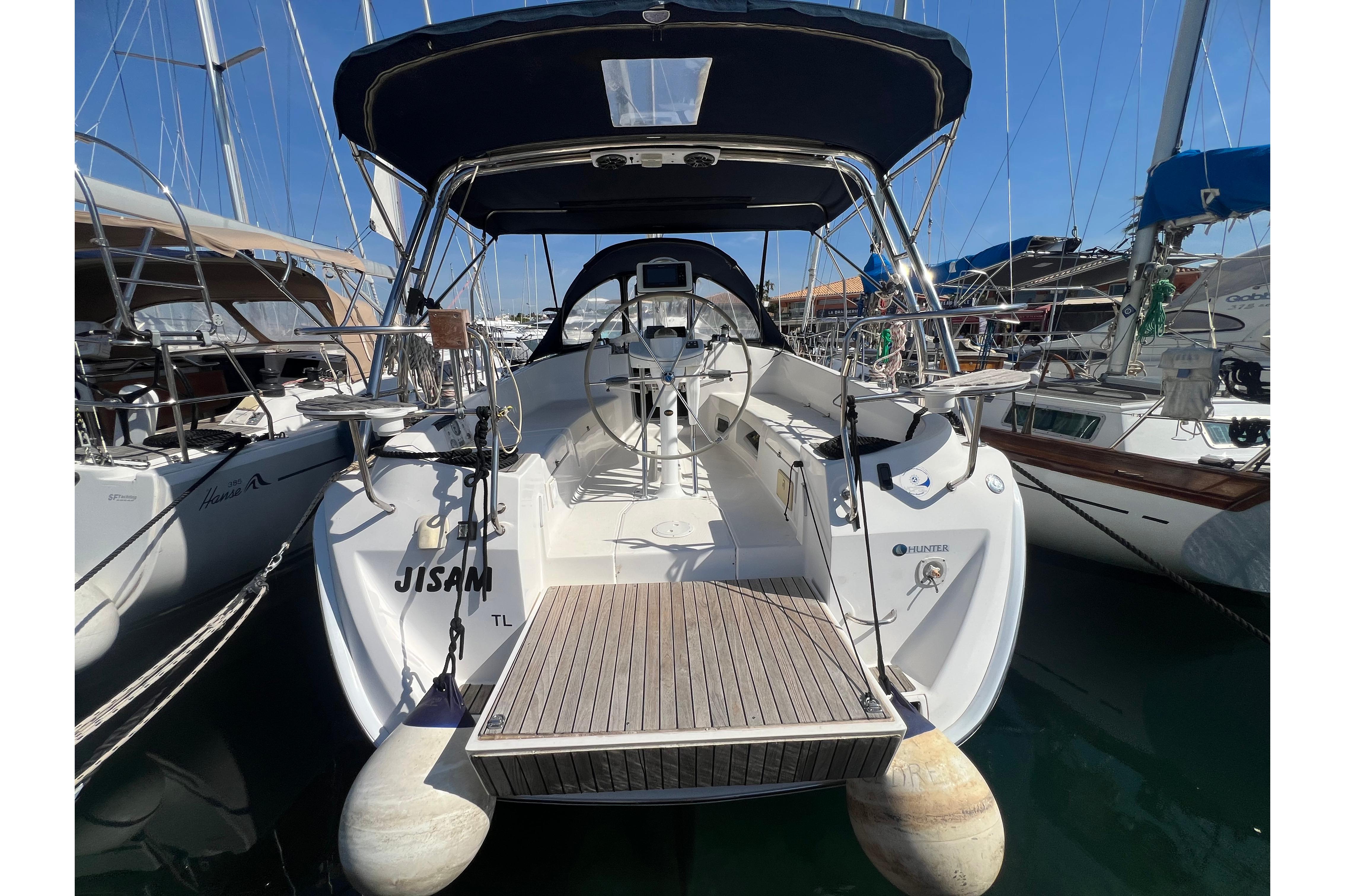 2010 Hunter E36