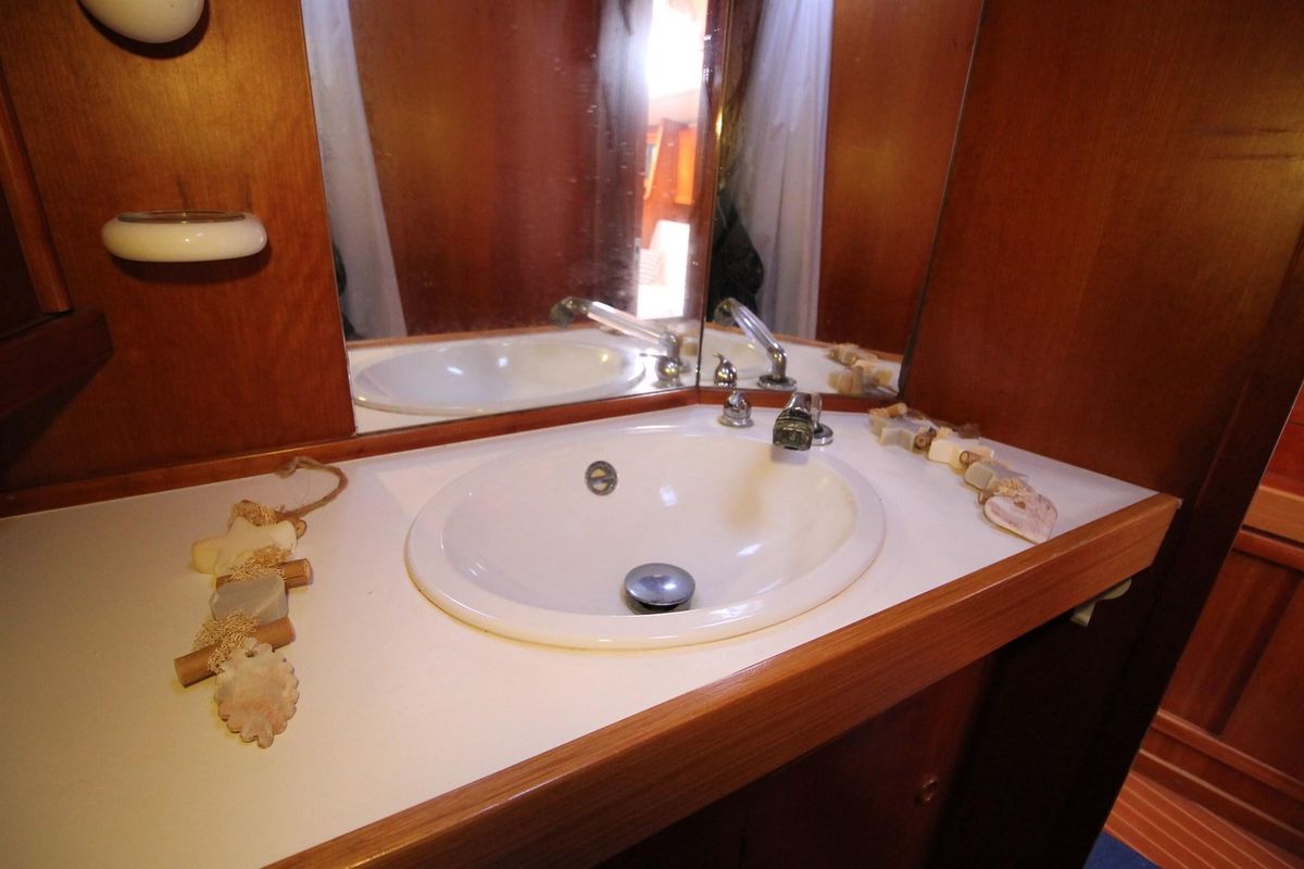 1992 Comar Genesi 43 Sport