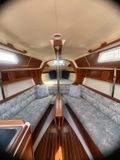 1988 Pearson 28 Sloop