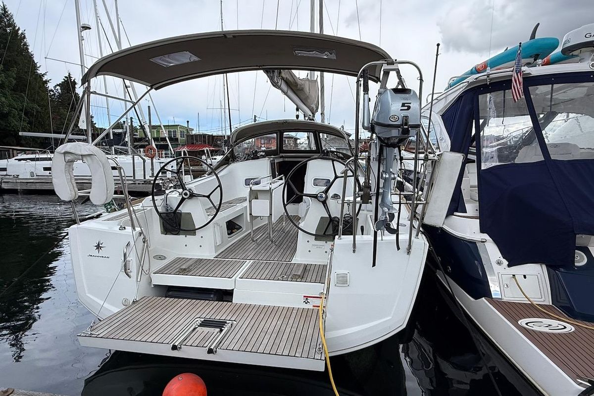 2016 Jeanneau Sun Odyssey 349 for sale in Seattle, Washington 34 ft