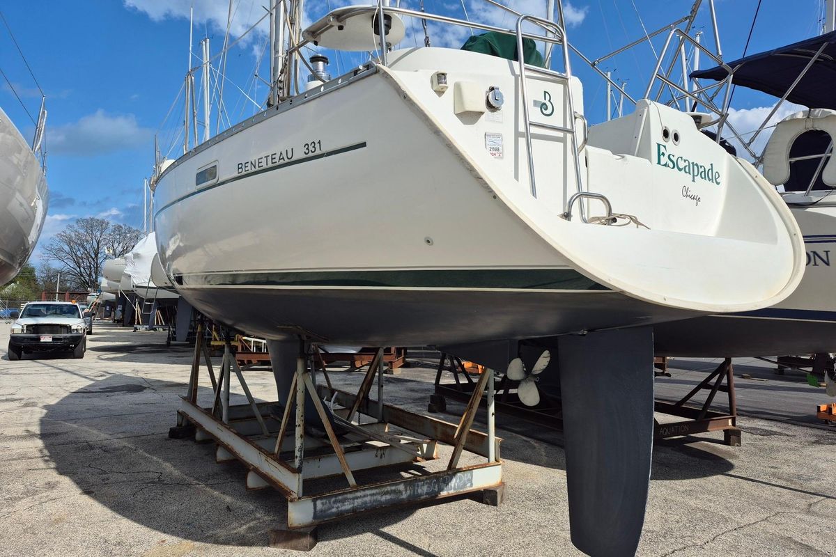 2002 Beneteau 331