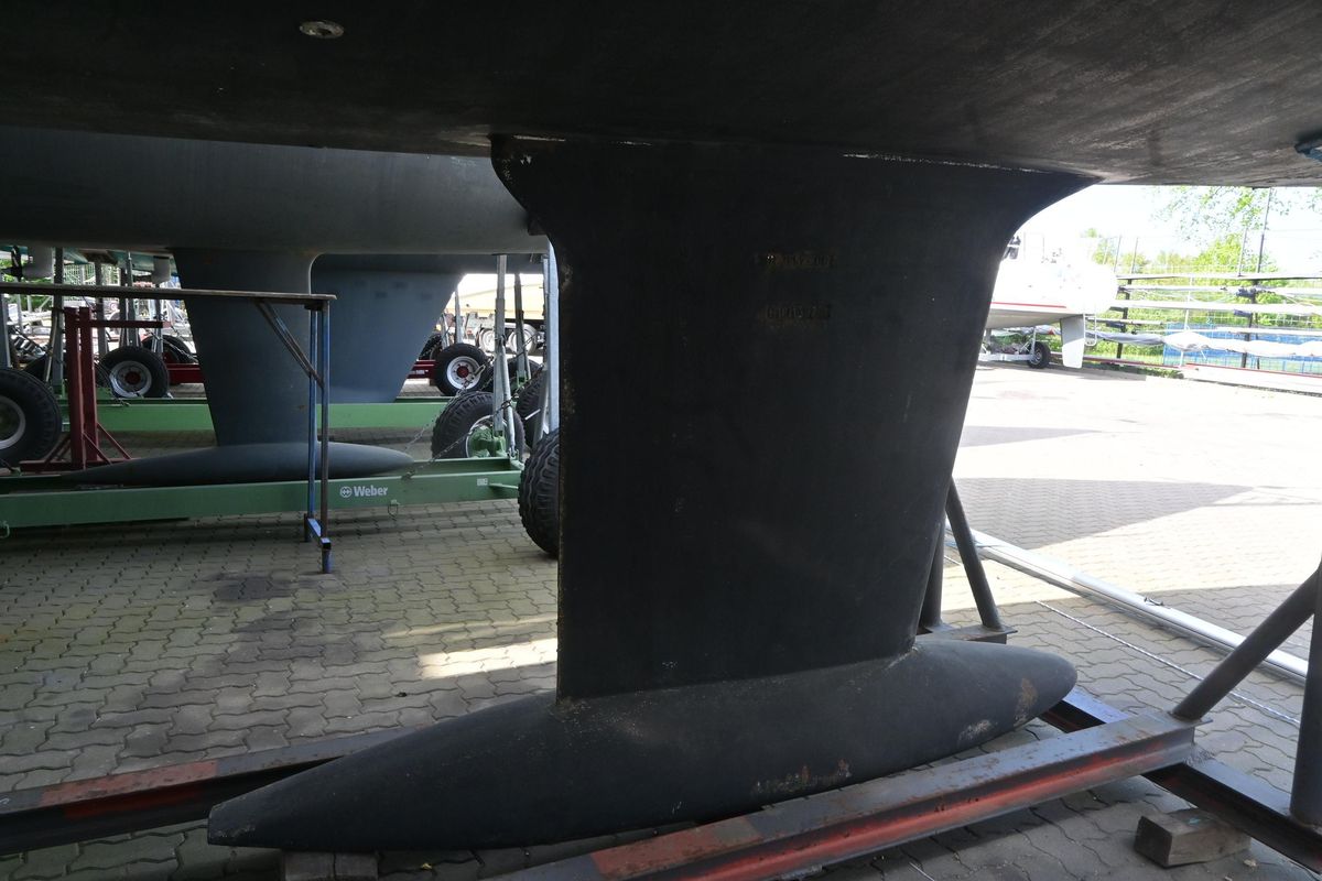 2017 Hanse 385 for sale in 22962 Siek, Schleswig-Holstein, Germany 37 ft