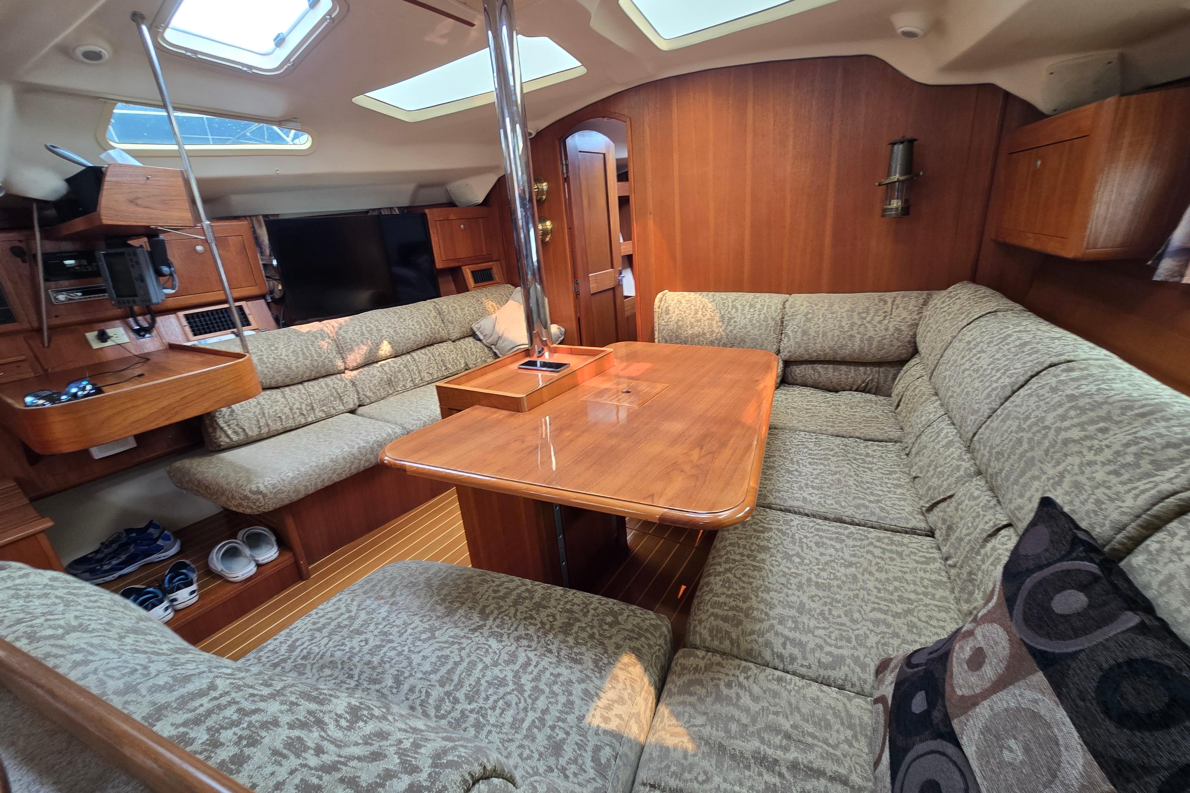 1999 Hunter 410 for sale in North Hero, Vermont