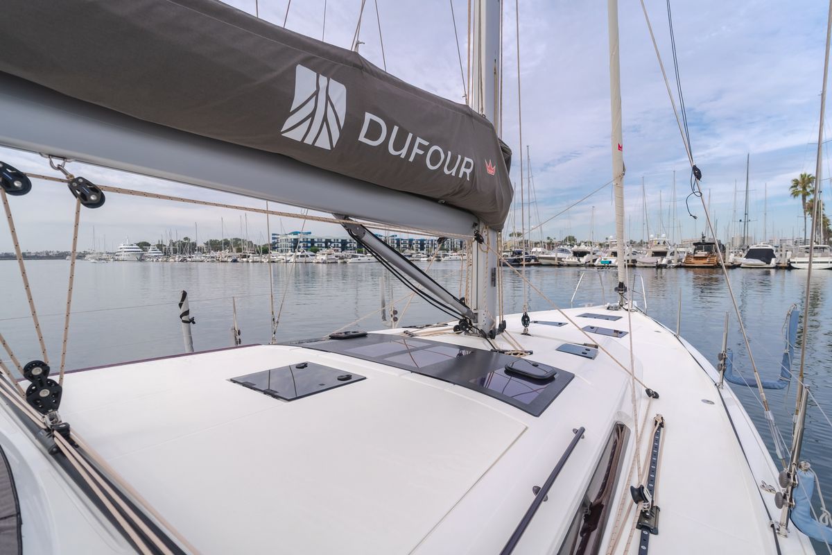 2024 Dufour 470