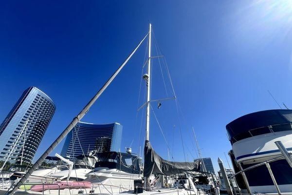 2012 Beneteau Oceanis 41
