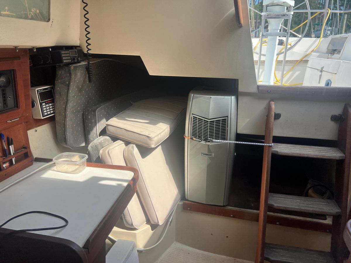 1987 Catalina 30