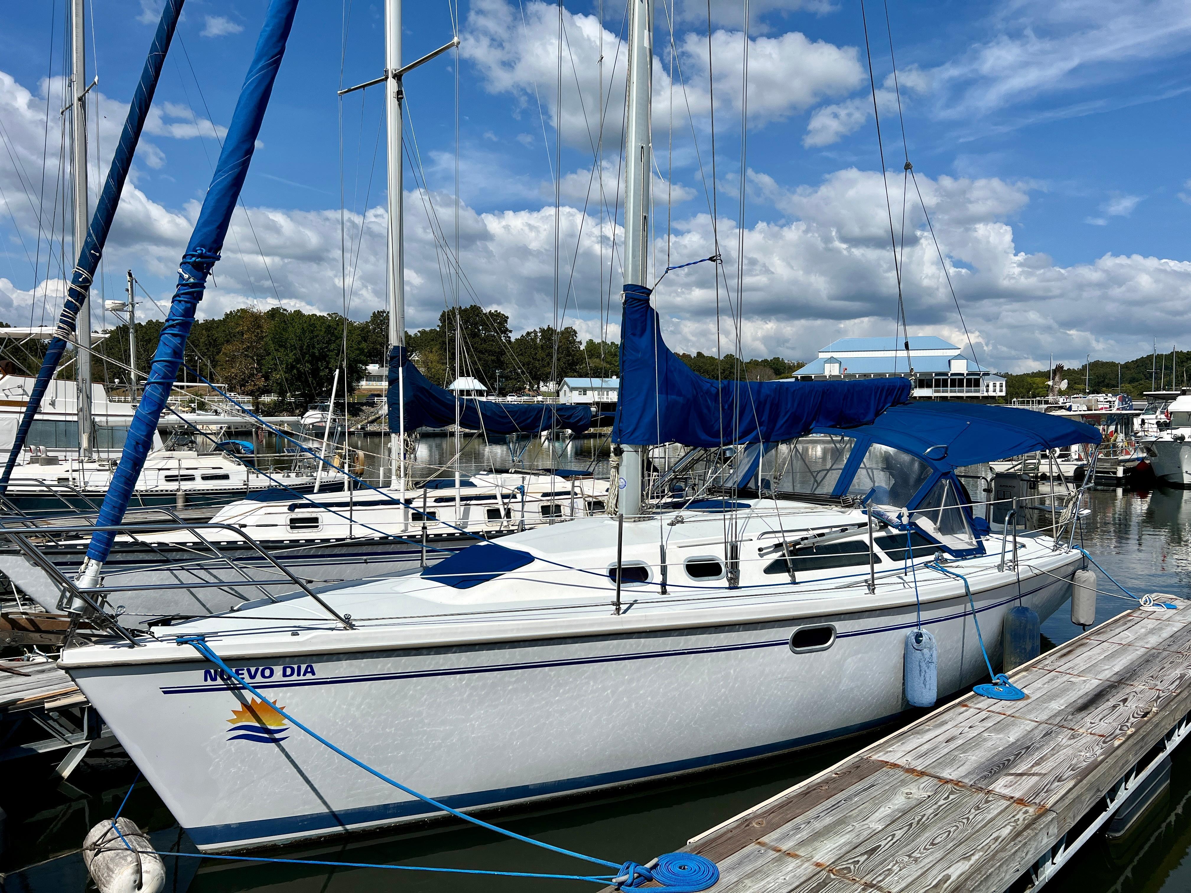 2000 Catalina 320 for sale in El Dorado, Kansas