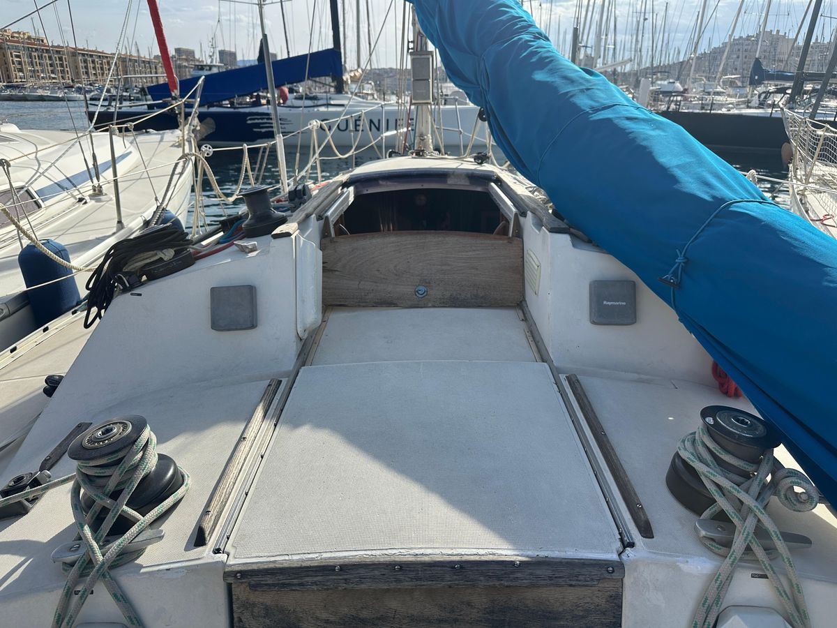 1987 Jeanneau Selection 37