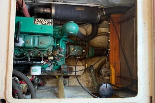 1982 Hallberg-Rassy HR 94 Kutter