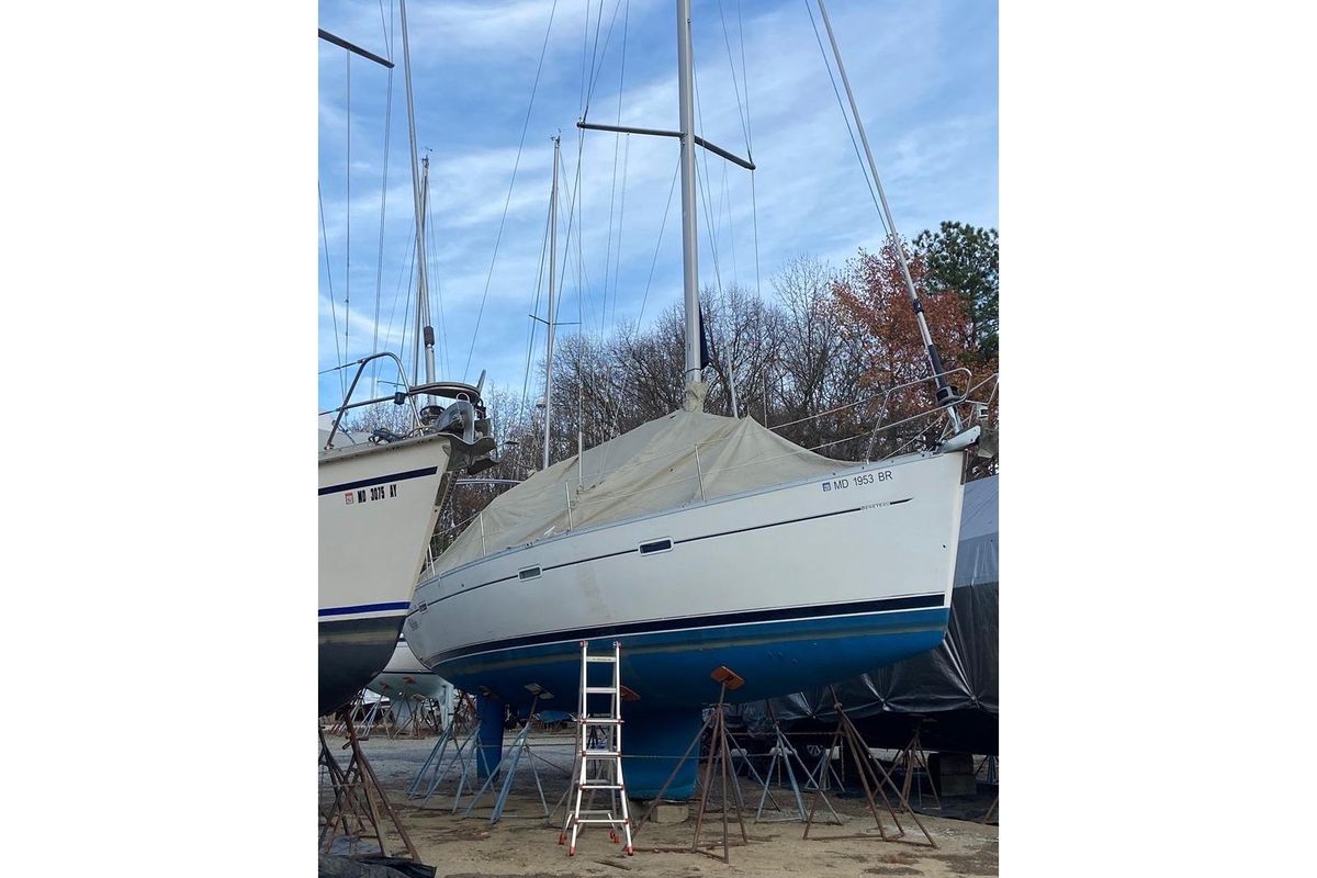 2003 Beneteau 393