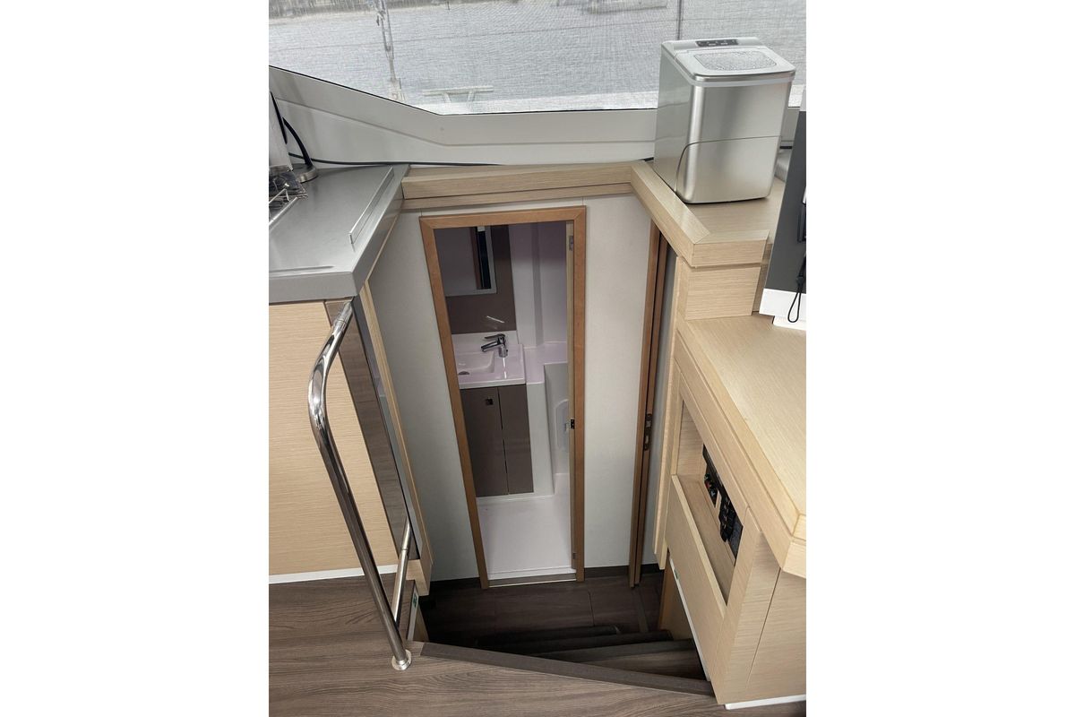 2019 Fountaine Pajot Lucia 40