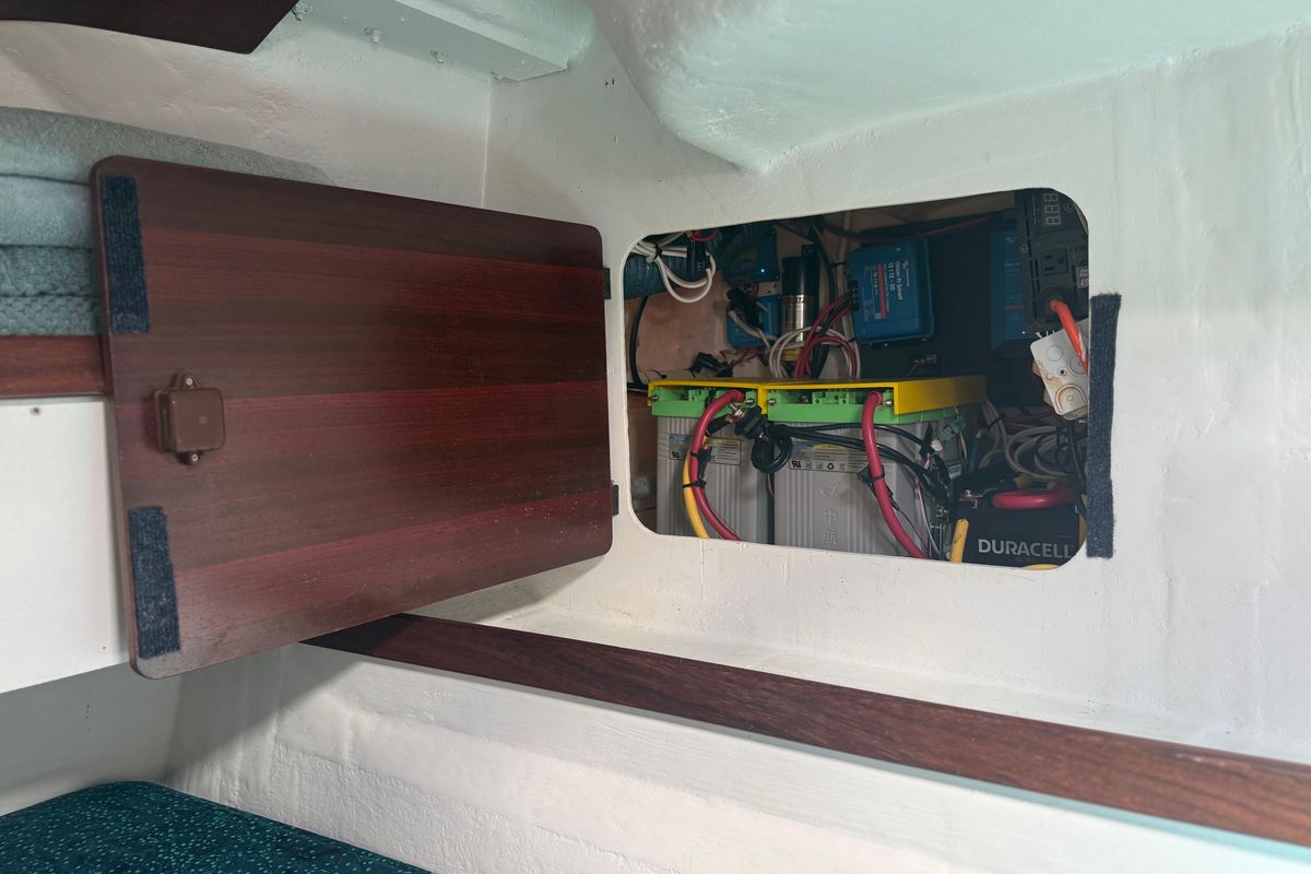 1995 Fountaine Pajot Athena 38 for sale in St Augustine, Florida 38 ft