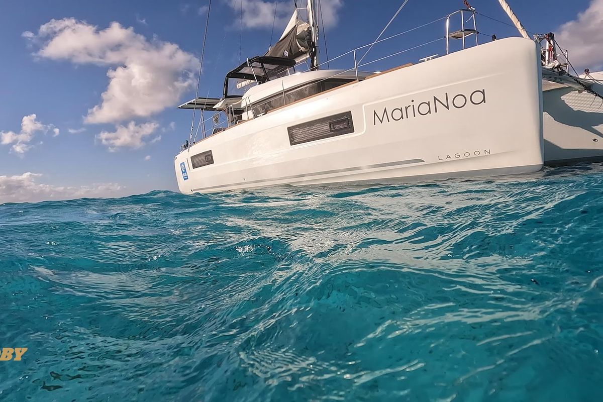 2021 Lagoon 40