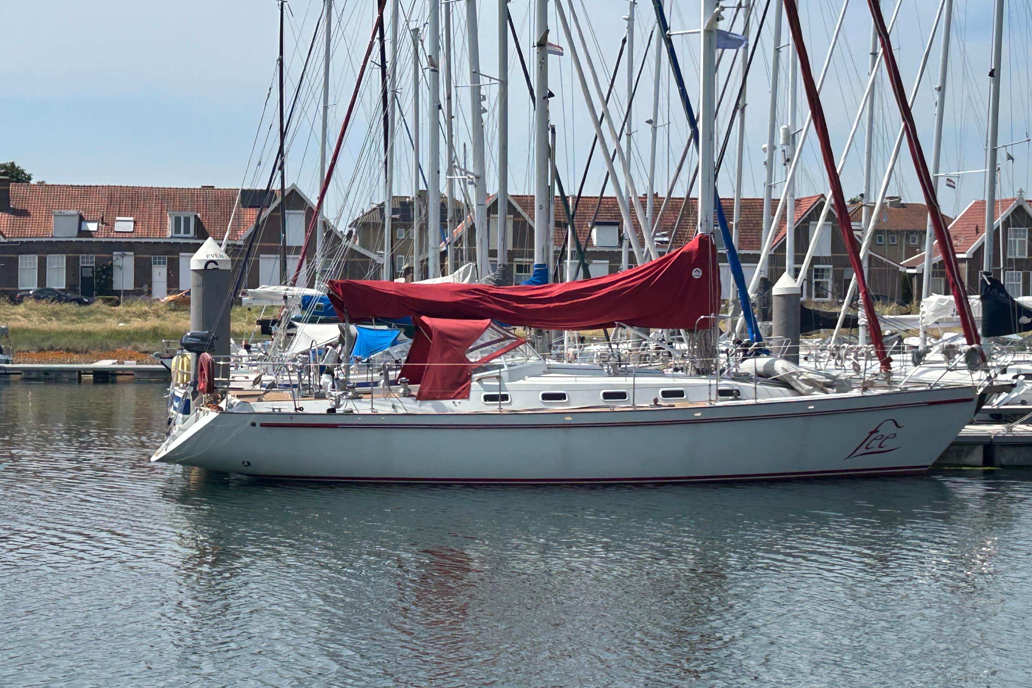 1997 Van De Stadt Carribean 42