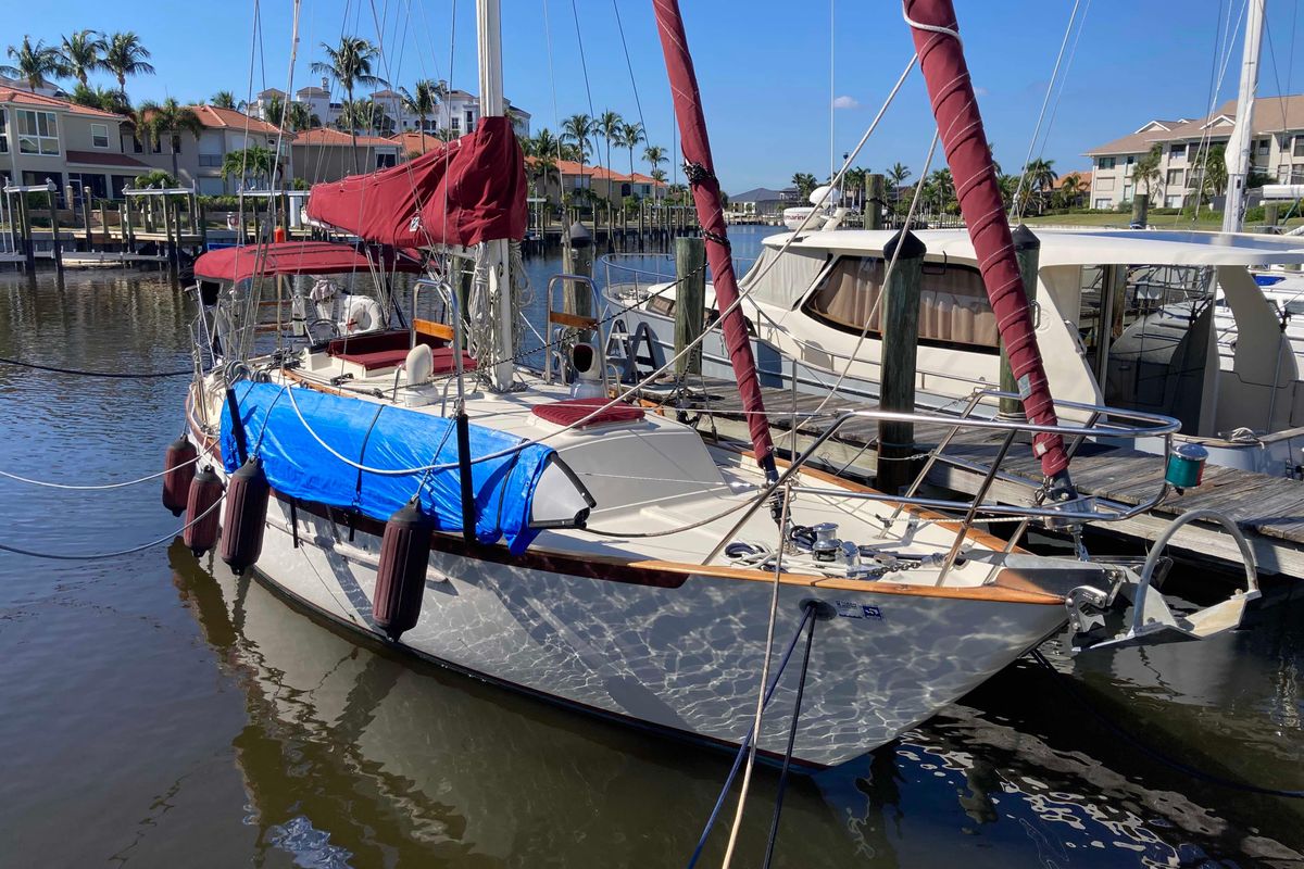1990 Pacific Seacraft 34