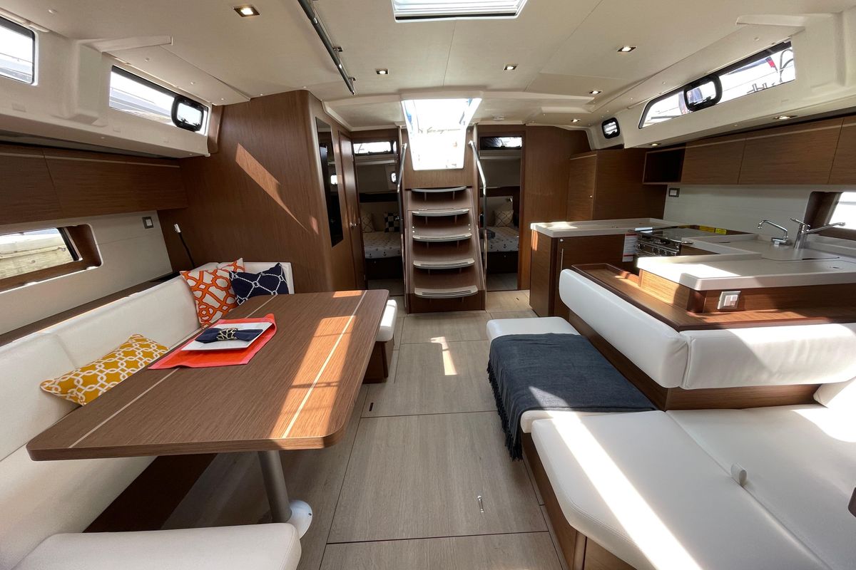 2024 Beneteau Oceanis 51.1