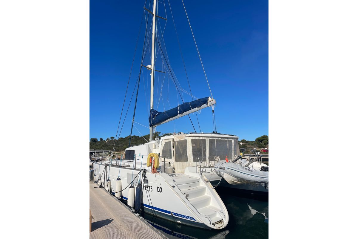 2007 Lagoon 440