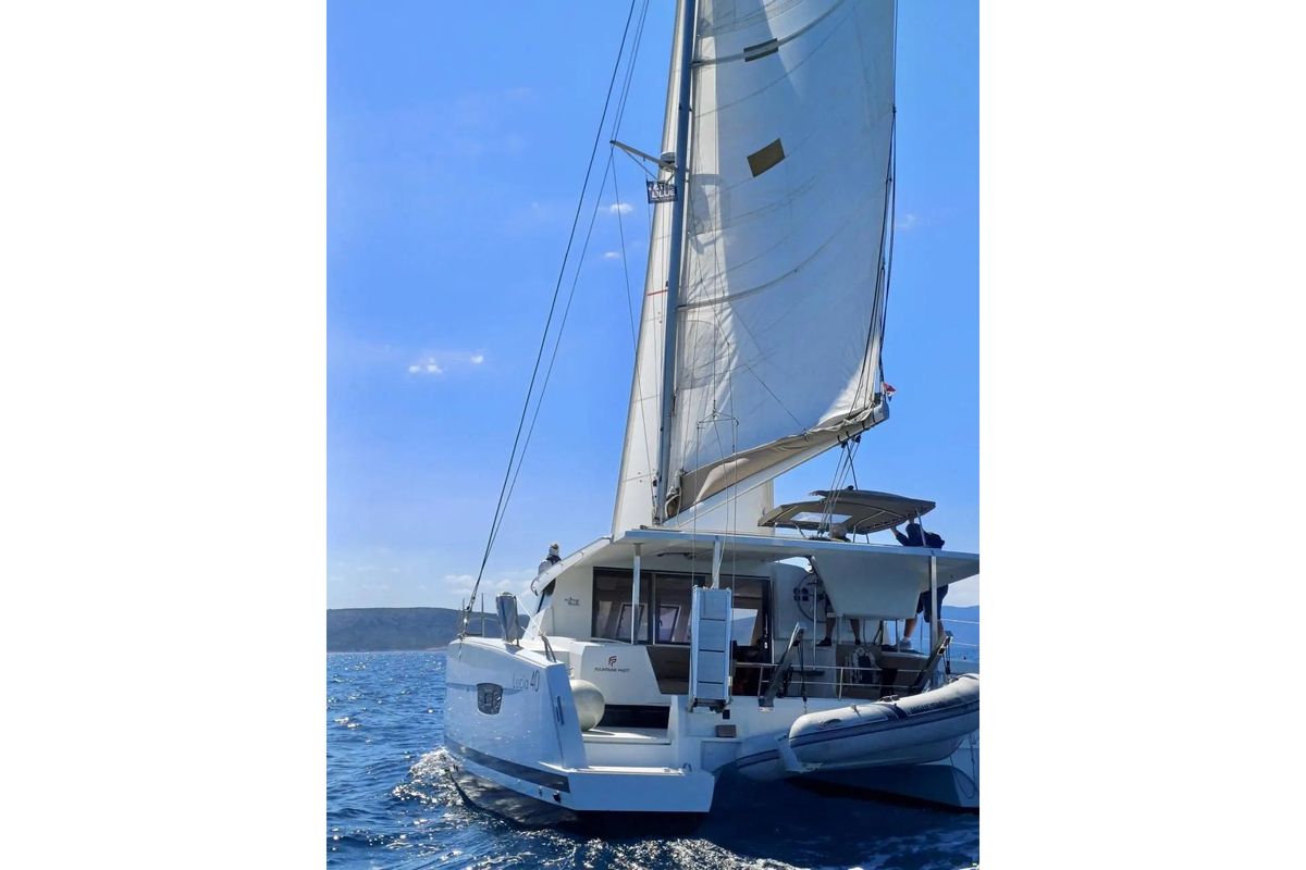 2017 Fountaine Pajot Lucia 40