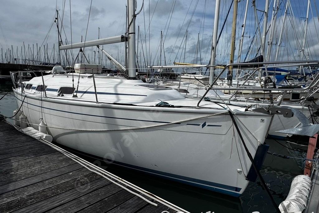 2006 Bavaria Cruiser 30