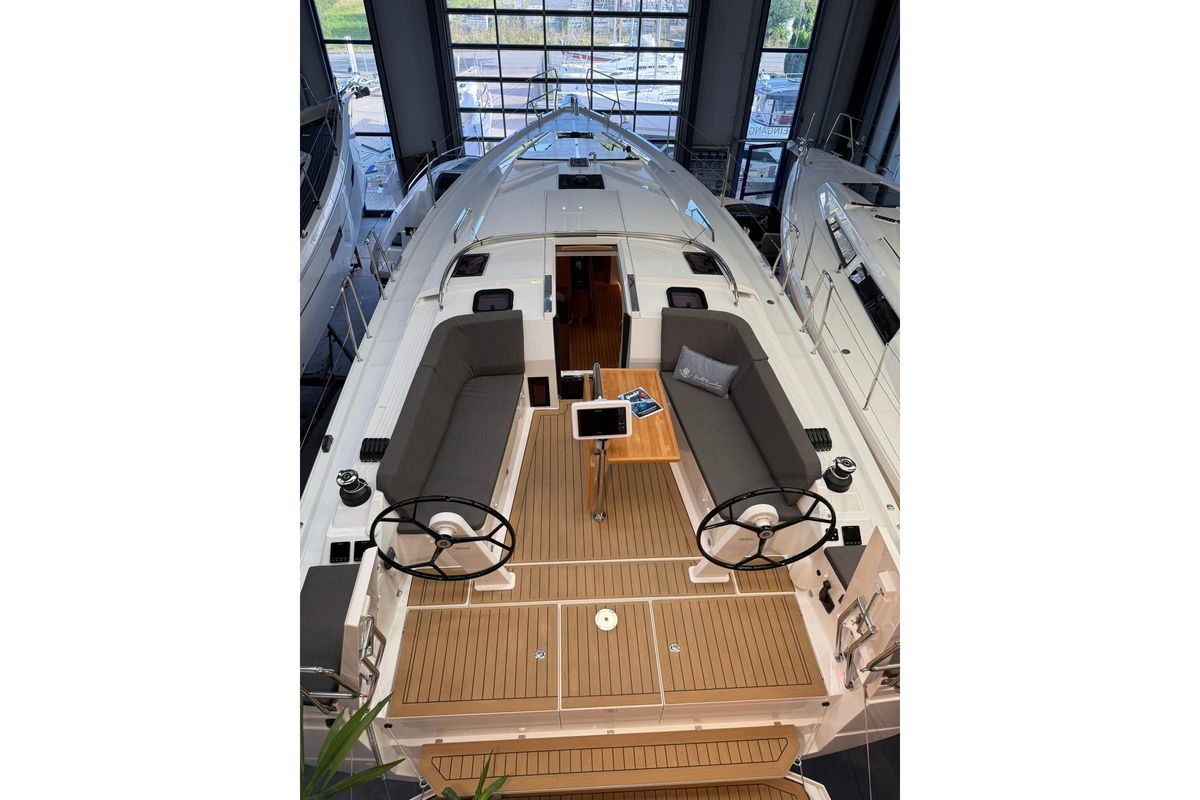 2024 Hanse 360