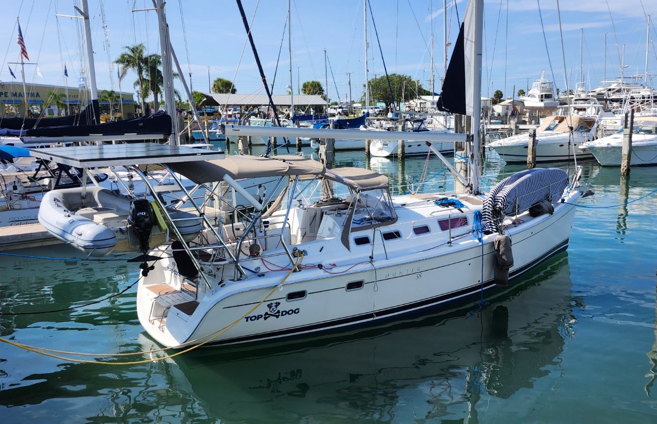 2006 Hunter 38 Ft Sloop for sale in Cape Canaveral, Florida