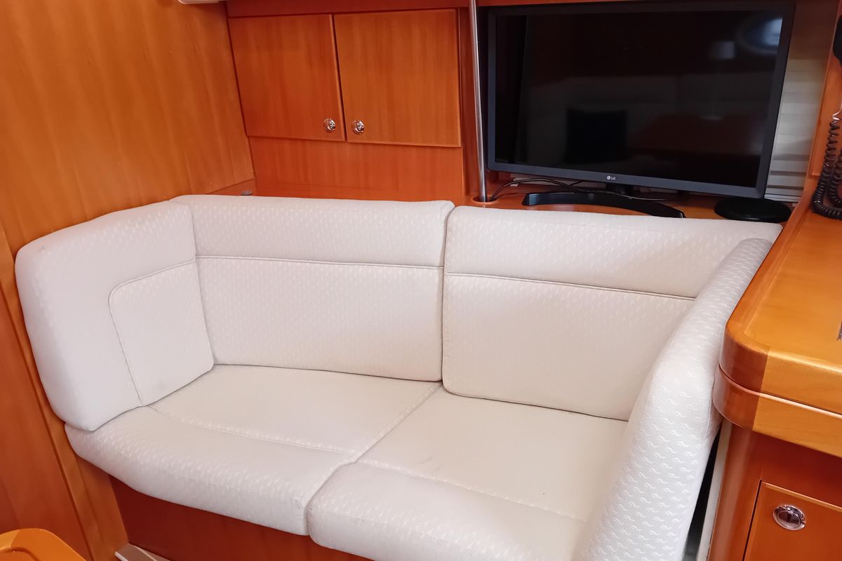 2005 Elan Impression 384