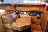 2006 Bavaria Cruiser 33