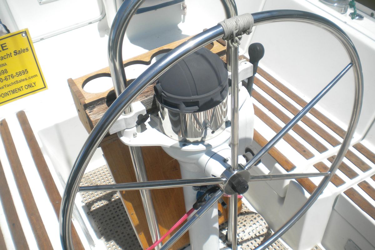 1994 Beneteau First 310