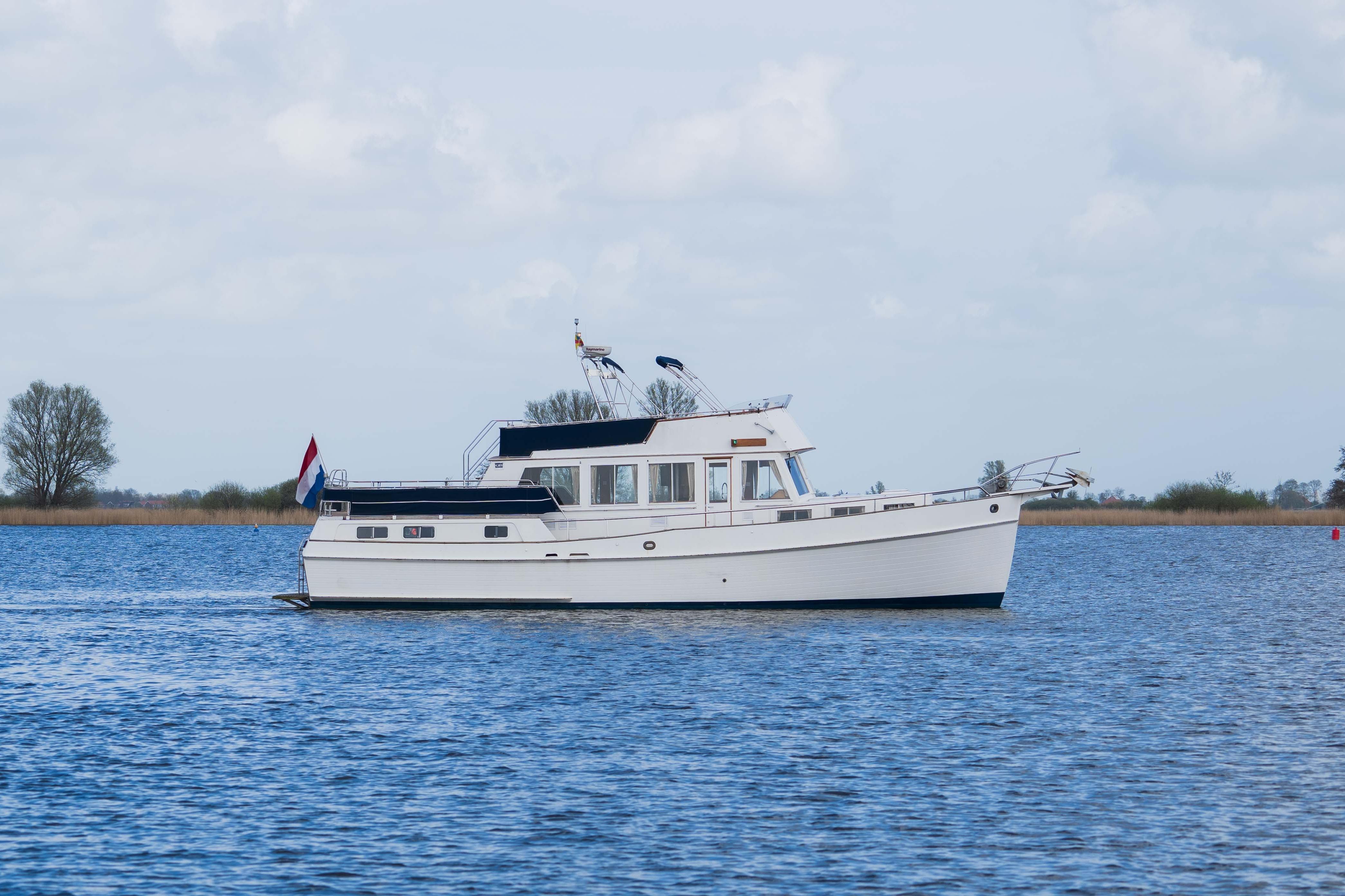 1987 Grand Banks 49 Motoryacht for sale in Heeg, Netherlands