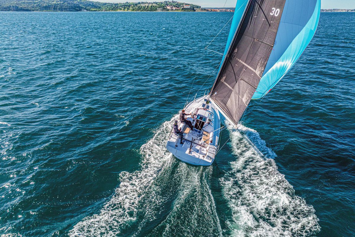 2026 Beneteau First 30