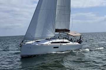 2019 Jeanneau 349 Boats