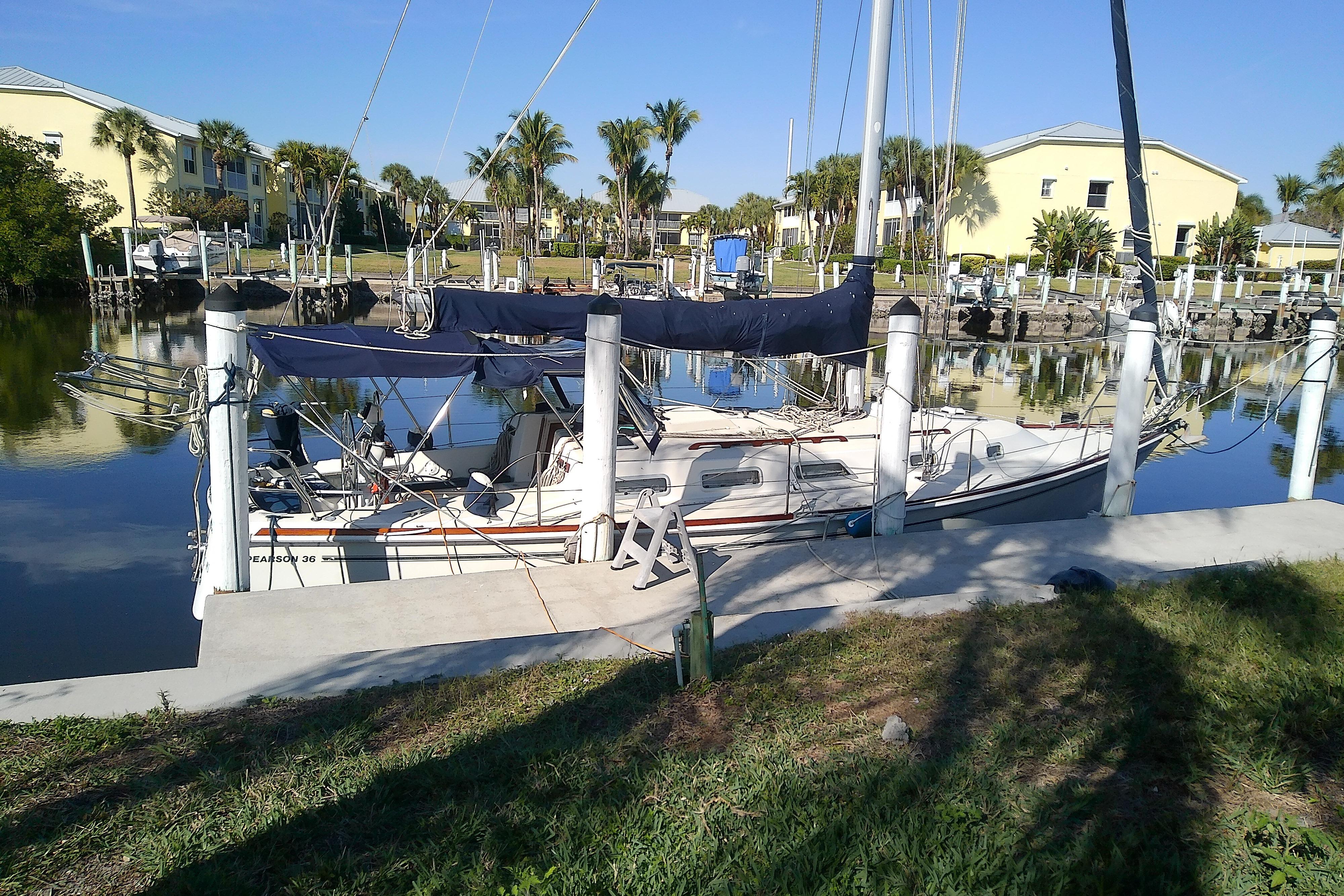 1988 Pearson 36-2 for sale in Punta Gorda, Florida