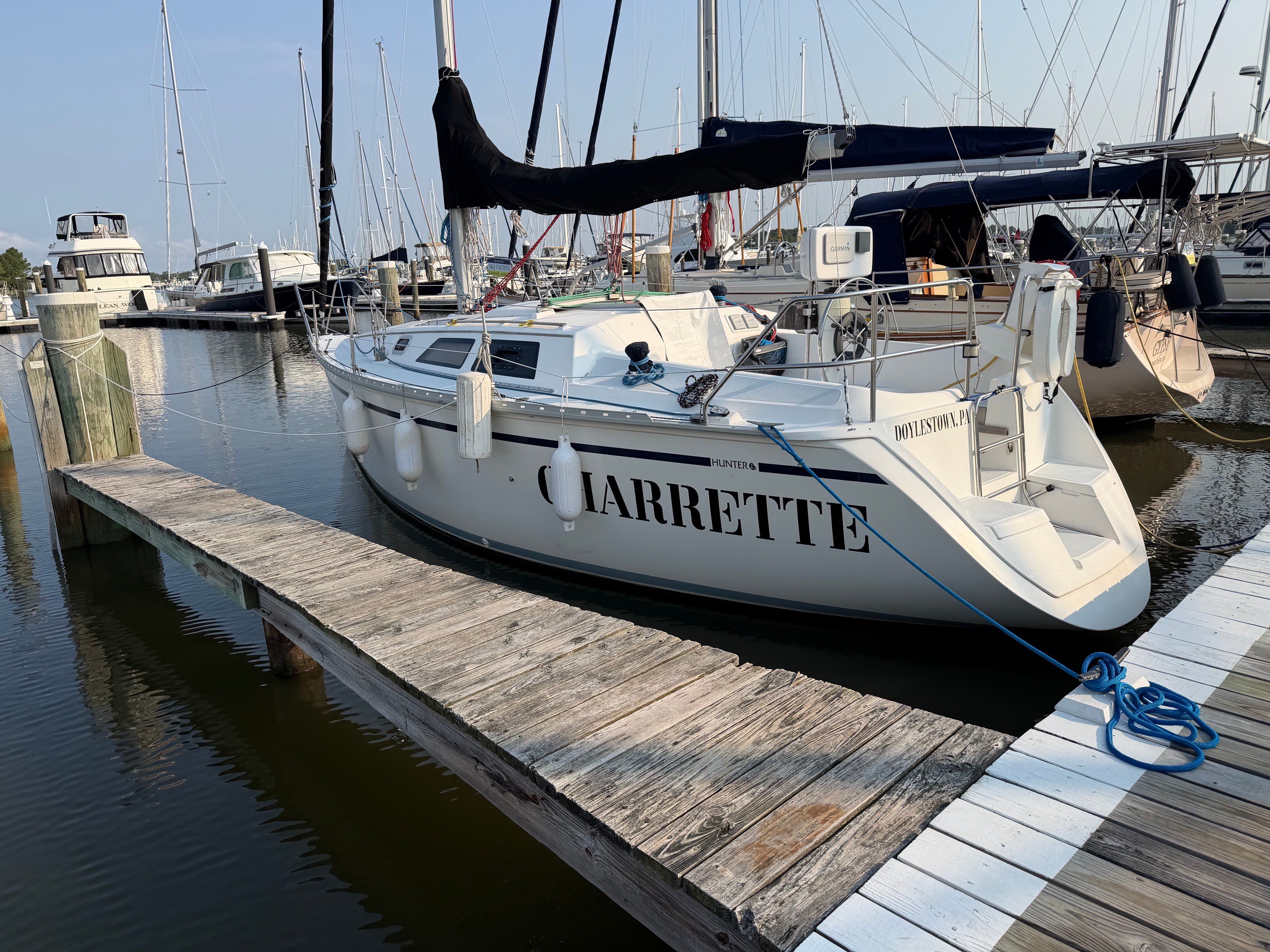 1989 Hunter 30