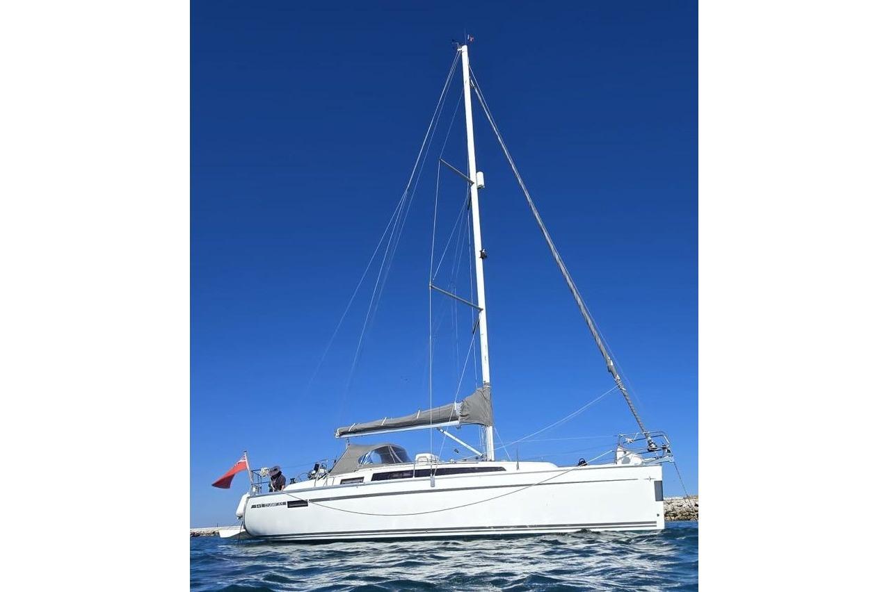 2014 Bavaria Cruiser 33