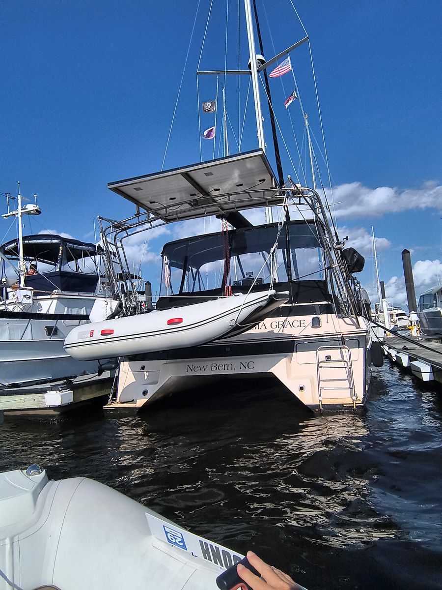 1995 Island Packet 35 Cat