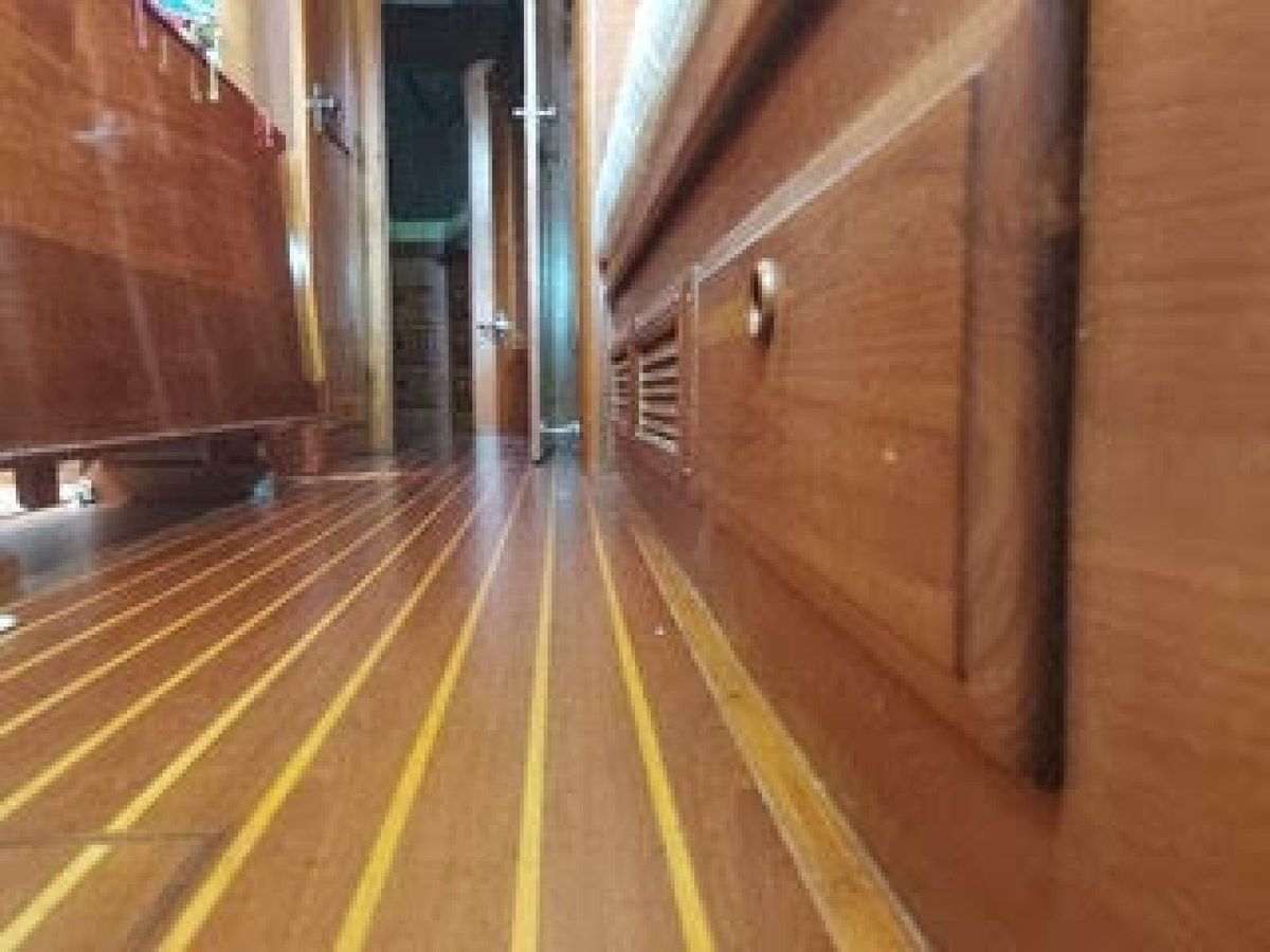1985 Endeavour 42 CC