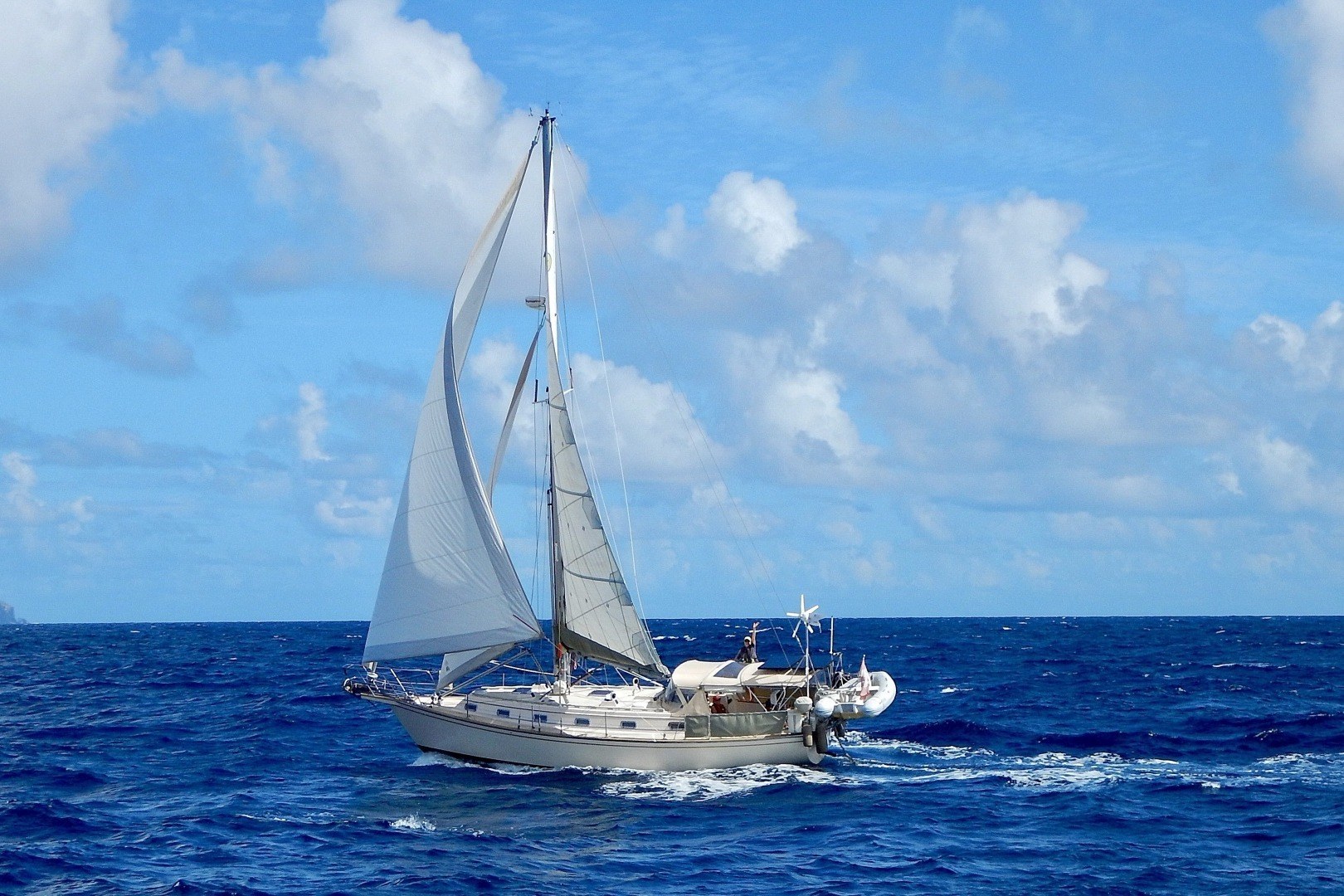 1995 Island Packet 40