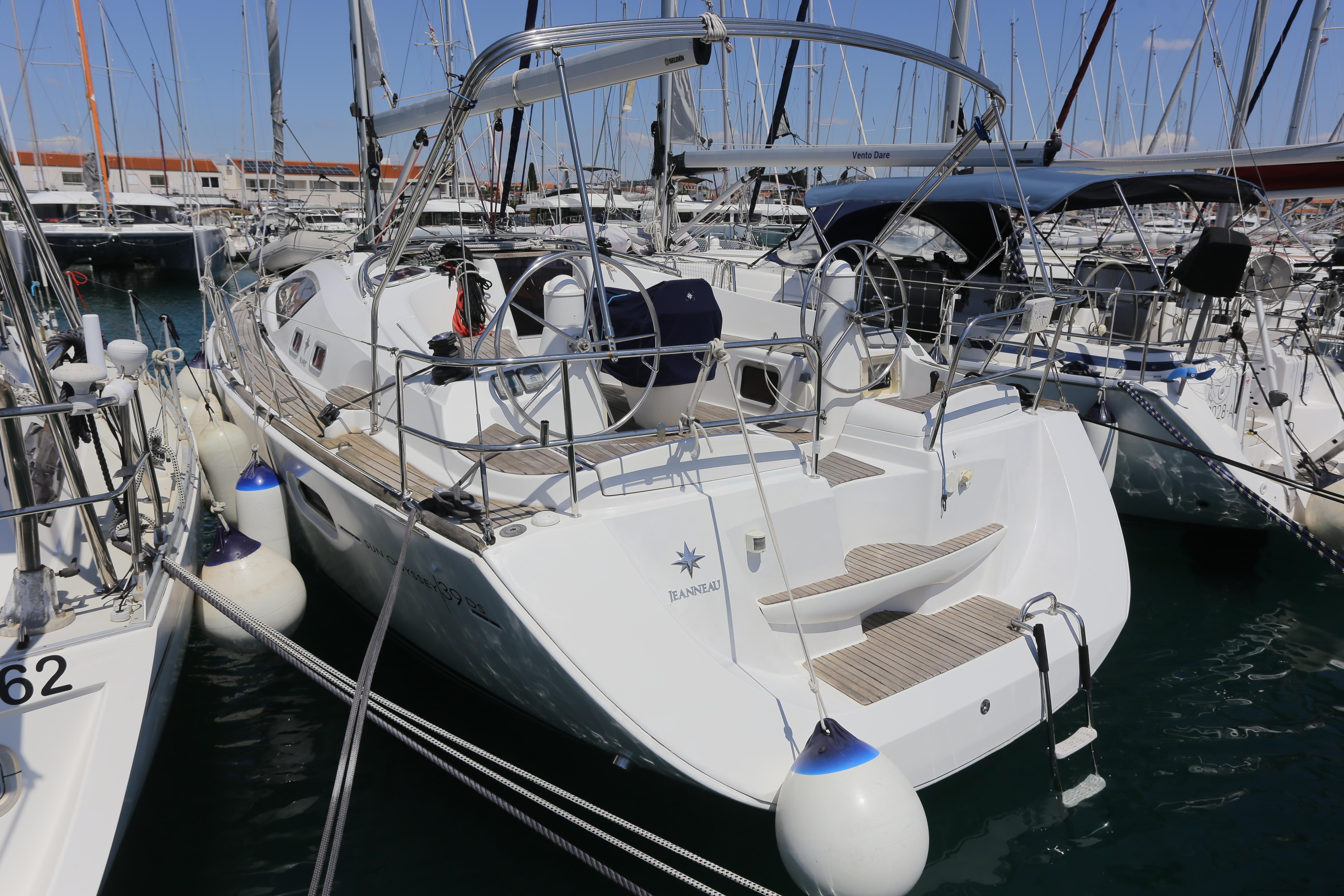 2009 Jeanneau Sun Odyssey 39 DS