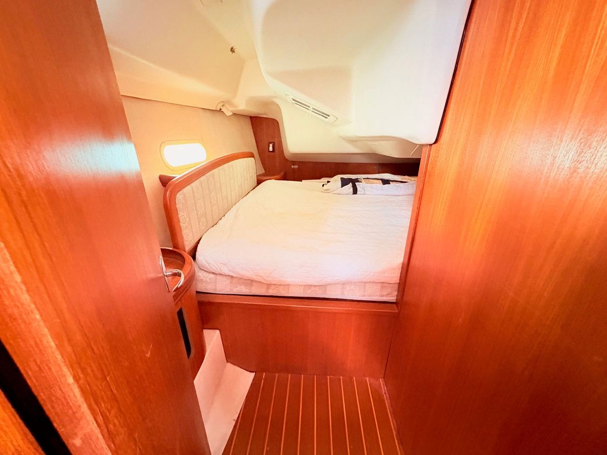 2003 Hunter 356