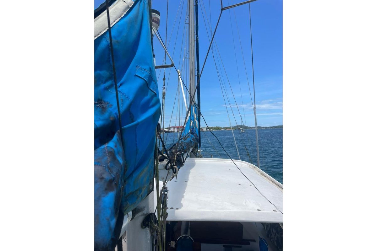 1982 Morgan Out Island 41
