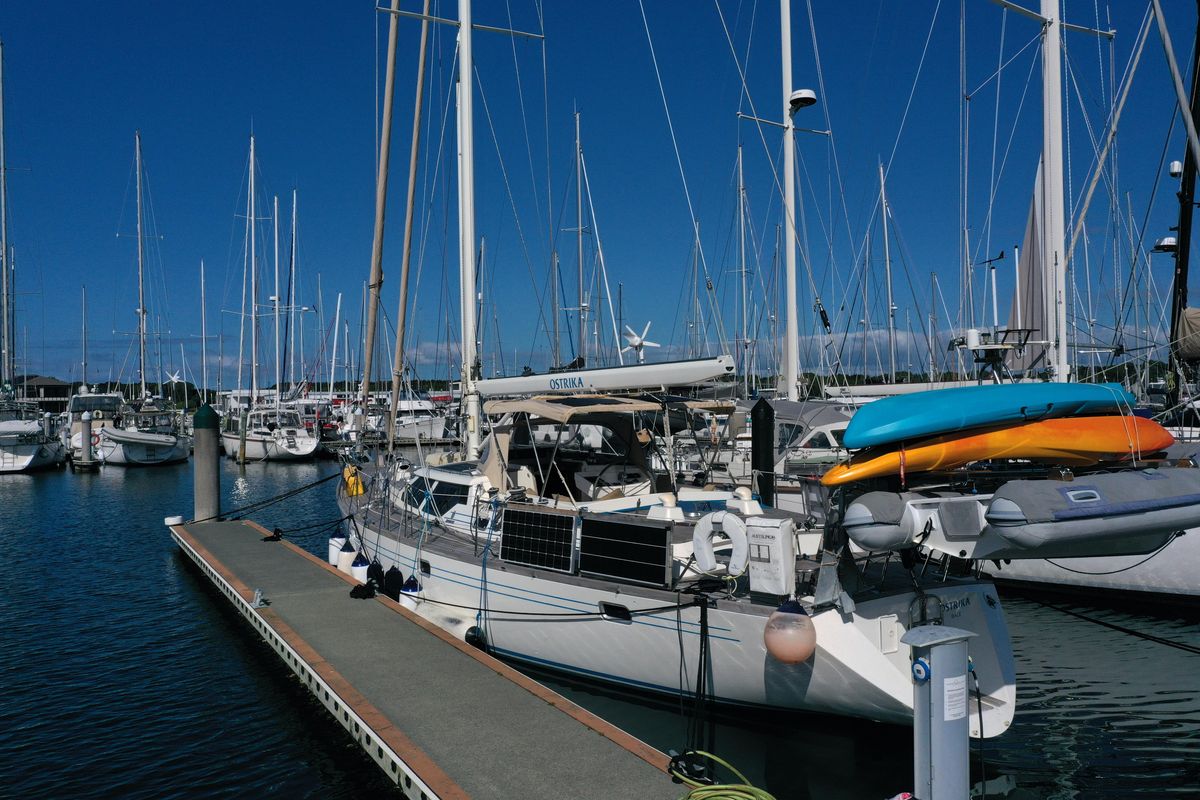1994 Oyster 55