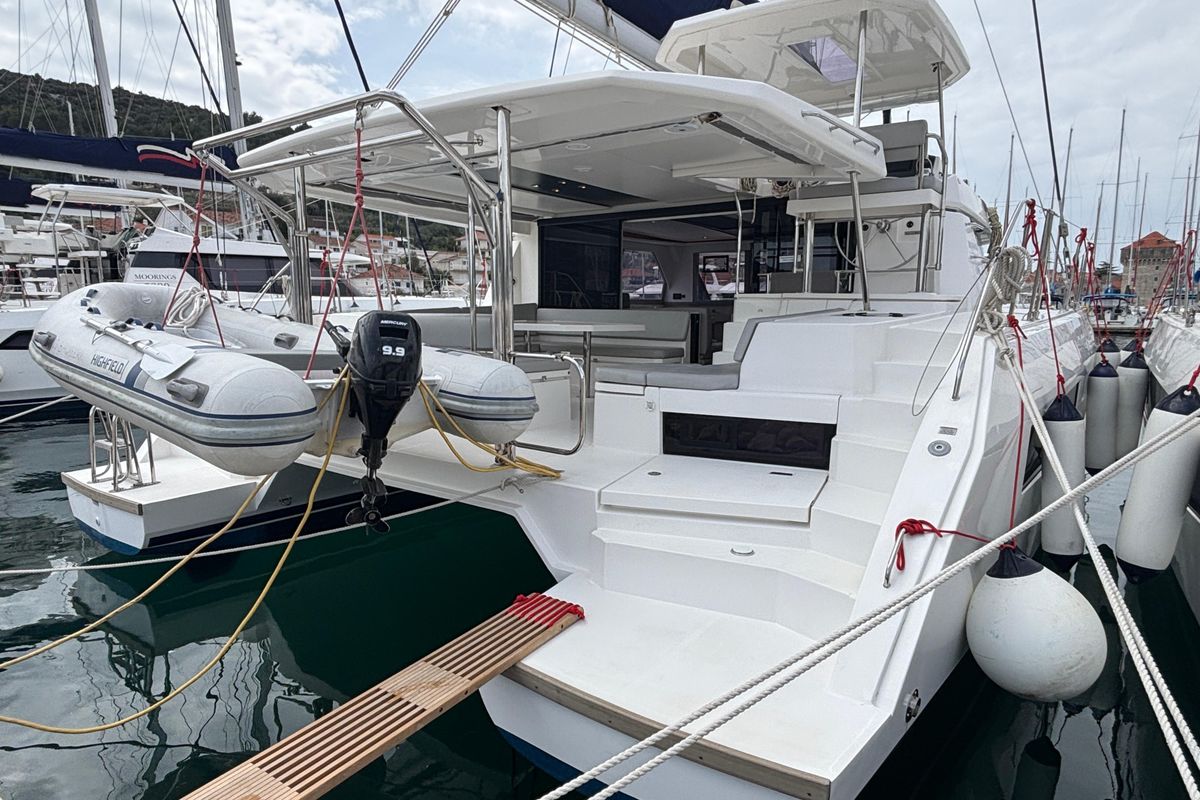 2020 Leopard 45